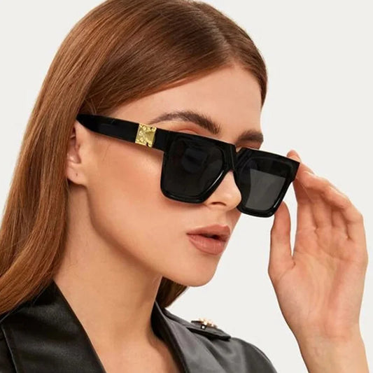 Black Retro Square Sunglasses